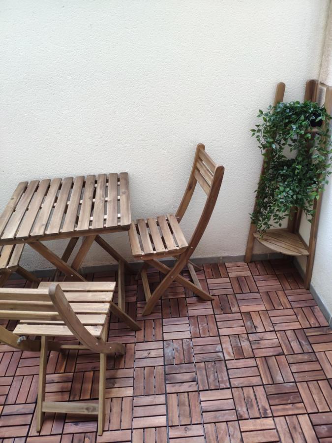 Unique Apartment In Malaga City Center With Pool ภายนอก รูปภาพ