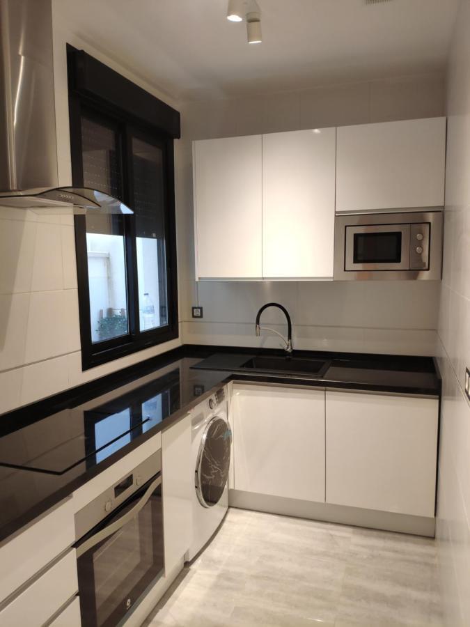 Unique Apartment In Malaga City Center With Pool ภายนอก รูปภาพ